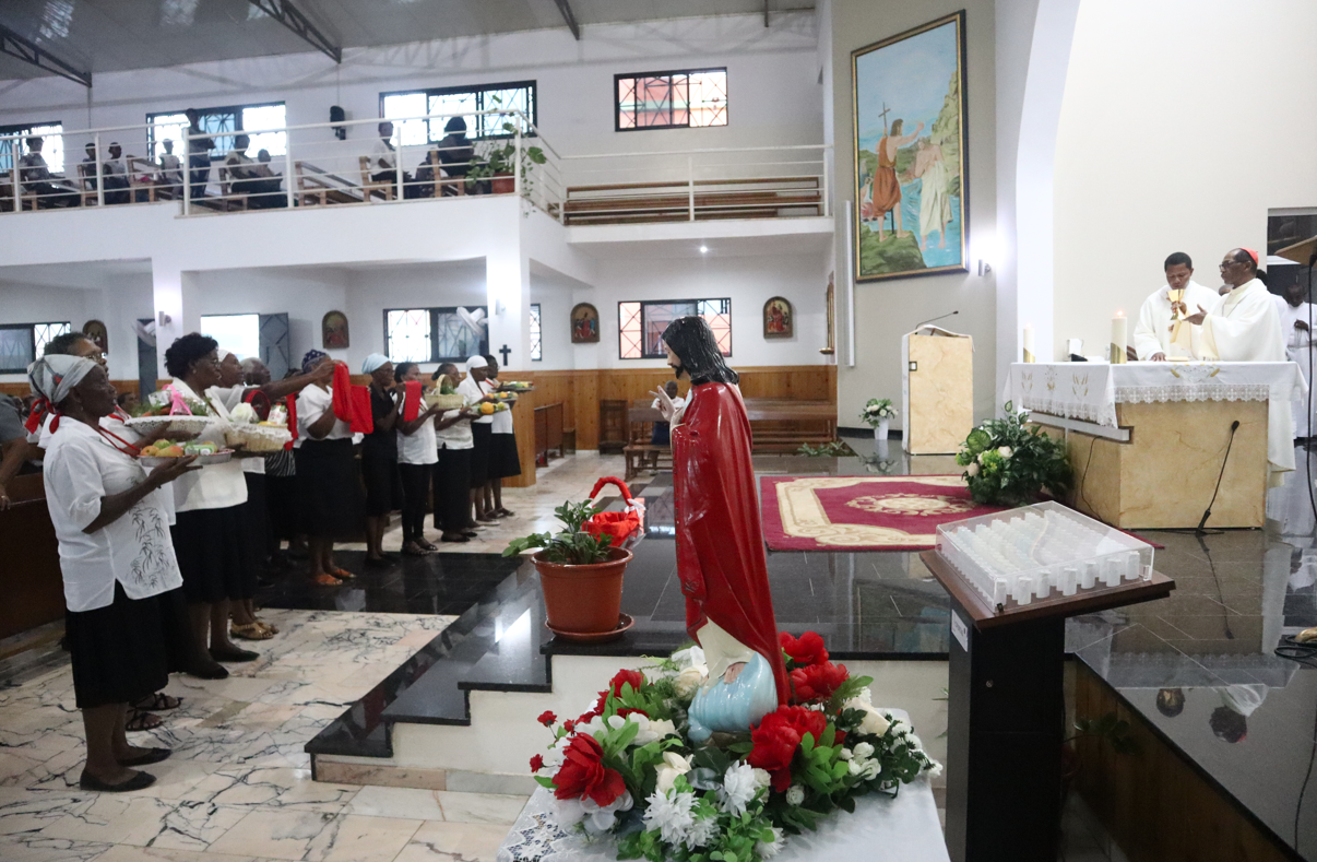 Decimo Aniversario da Paroquia Sagrado Coração de Jesus