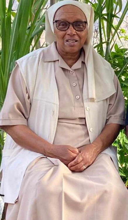 ulitma homenagem a irma augusta