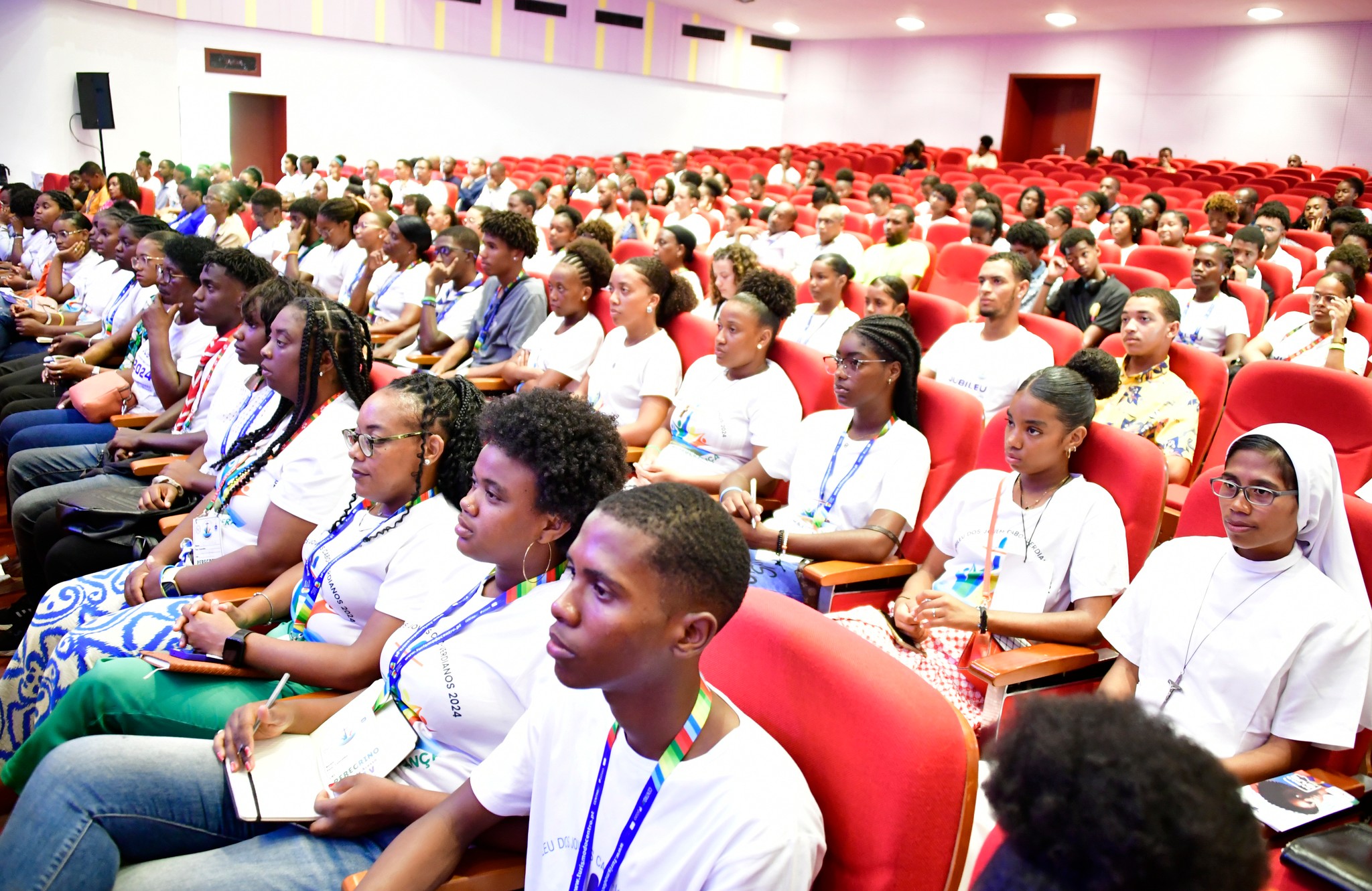 Jovens querem ajudar Cabo Verde a enfrentar os desafios